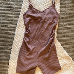 Old Navy maternity rib-knit romper, size M